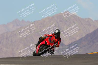 media/Oct-08-2022-SoCal Trackdays (Sat) [[1fc3beec89]]/Turn 9 (1pm)/